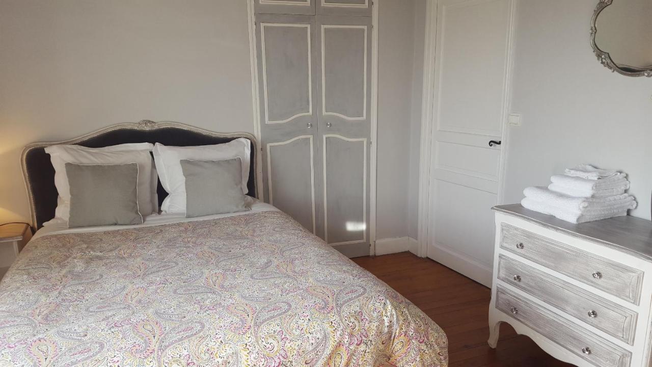 Bed and Breakfast Les Tilleuls Saint-Pé-Delbosc Exterior foto